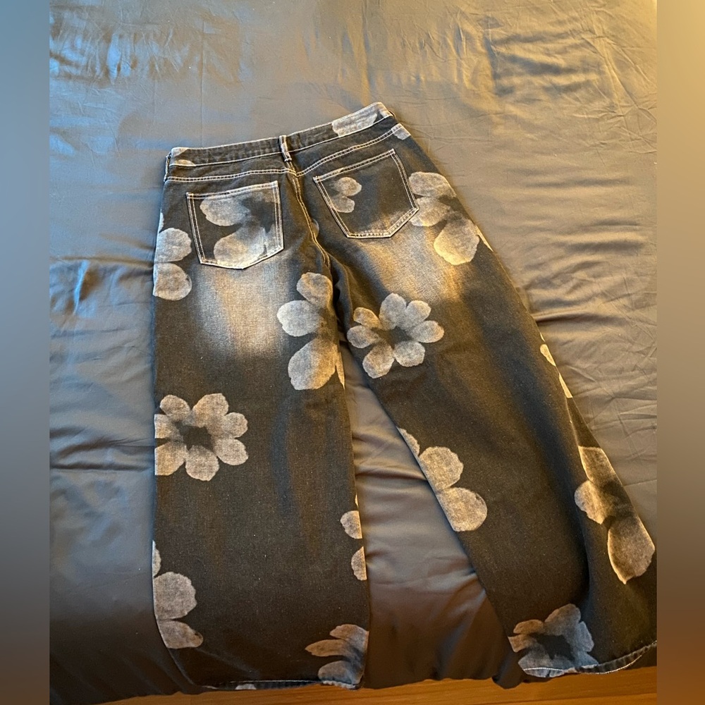 Floral Print Wide Leg Jeans - Black with Washed White Flowers - Picture 11 of 15